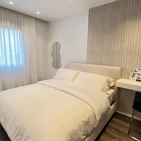 42' Apartment *