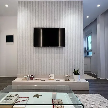 42' Apartment *